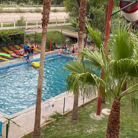 Hotel Y Balneario Ojo Caliente Camargo Exteriér fotografie